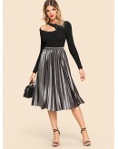 Velvet Pleated Skirt