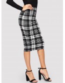 Form Fitted Glen Plaid Pencil Skirt